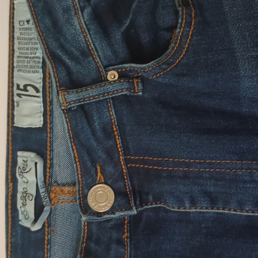 Indigo Rein Junior Size 15, Dark Denim Capri Cuffed Jeans - Picture 2 of 4